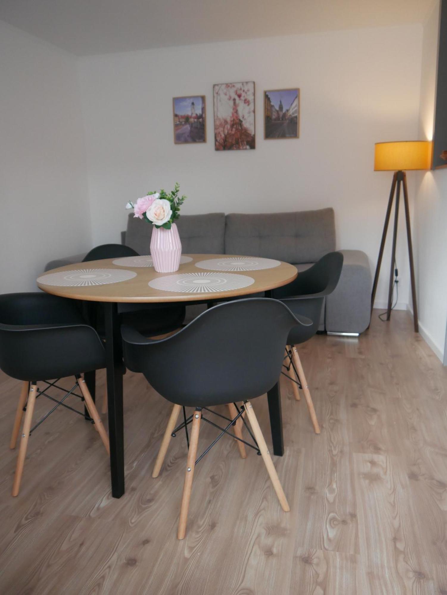 Free Garage In The Center-Delicia 4 Studio! Hermannstadt Exterior foto